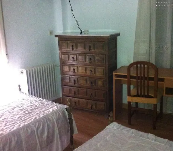 Hotel cerca del colegio: Pensión Ruiz